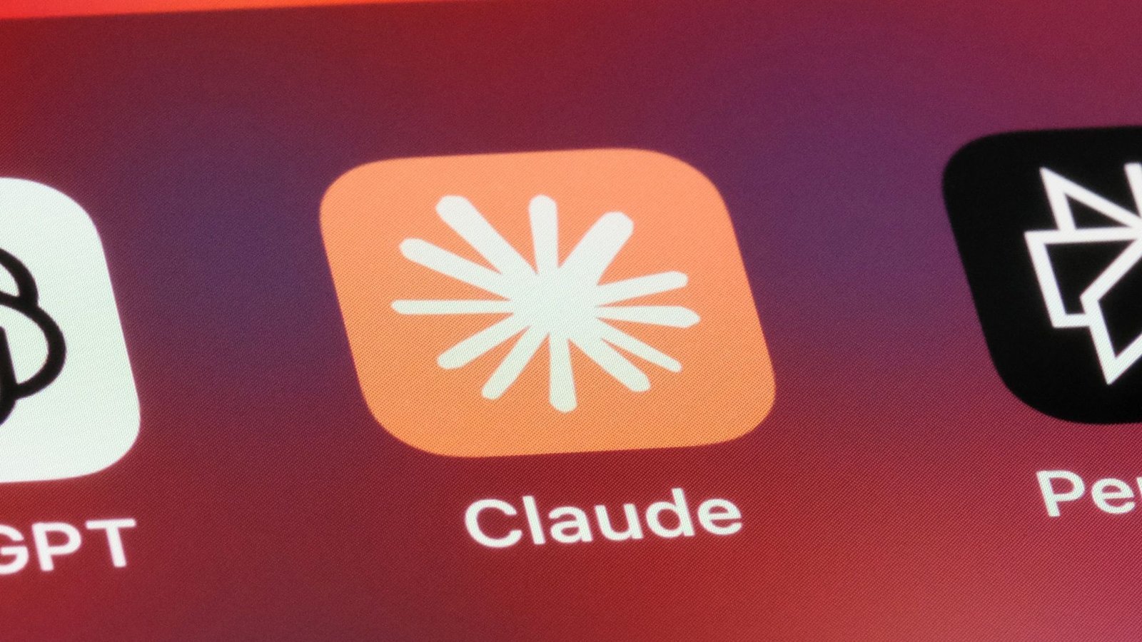 Plataforma Claude AI Enfrenta Instabilidade Abrangente, Afetando Múltiplos Usuários Nesta Quarta-feira