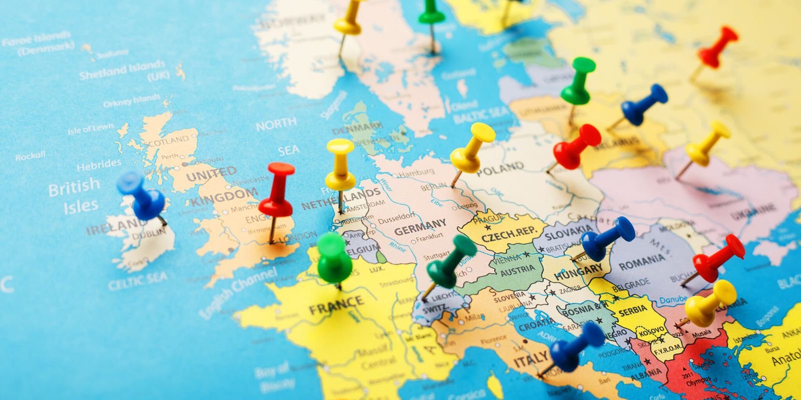 Alinhamento Europeu na Tensão Irã-EUA-Israel: A Exceção Espanhola e Implicações Internacionais