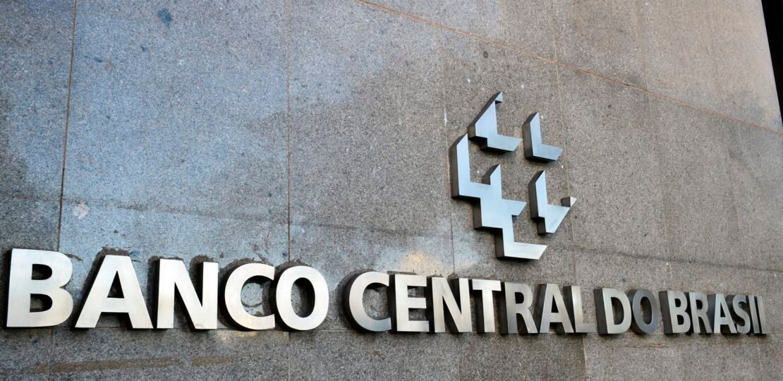 banco_central_mcajr_abr_0104222276