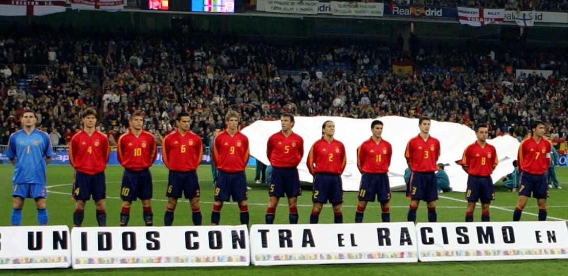 2004-11-17t000000z_212728140_rp5drhxyhmac_rtrmadp_3_sport-soccer-spain-racism