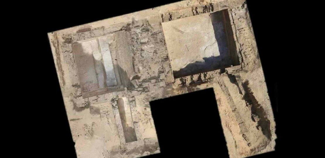 Egyptian-builders
