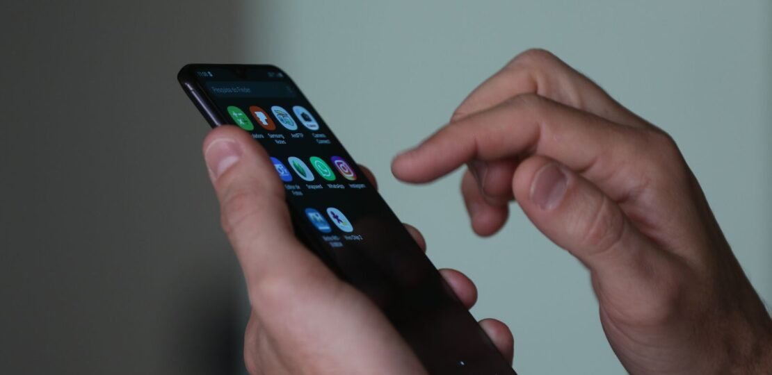 uso_de_smartphone_e_celular050720211245