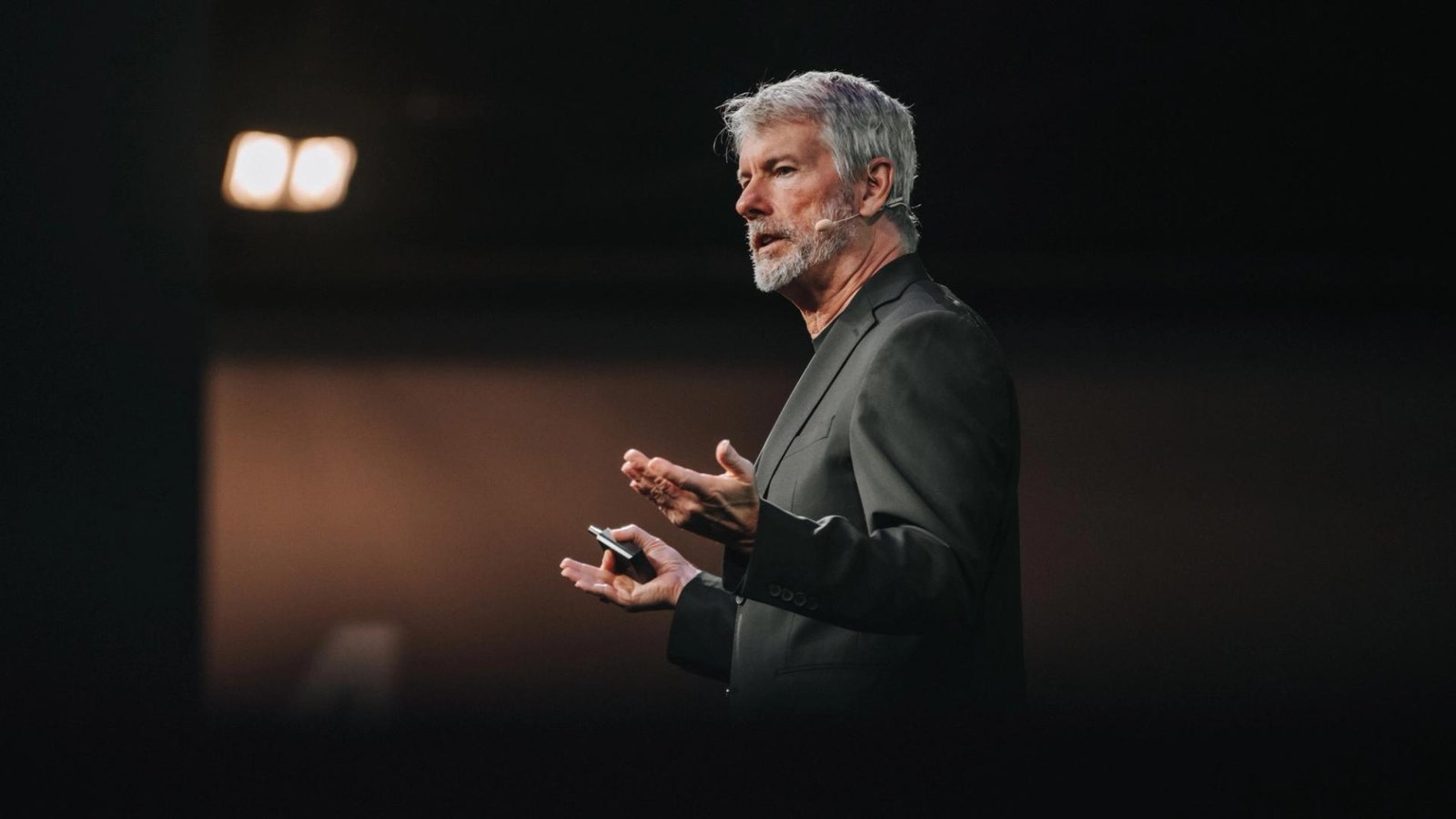 Michael Saylor Sinaliza Potencial Retomada de Compras de Bitcoin Enquanto Criptomoeda Se Aproxima de US$ 79.000