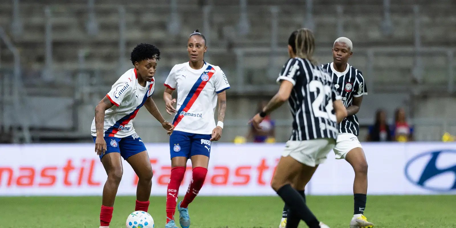 Corinthians Vence o Bahia Fora de Casa e Garante Vantagem na Semifinal do Brasileirão Feminino