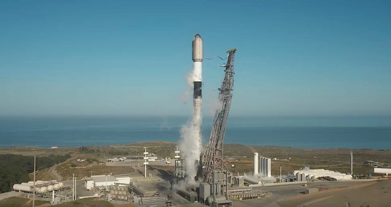 USSF-153: SpaceX Lança Missão Classificada, Revelando o Futuro da Segurança Espacial