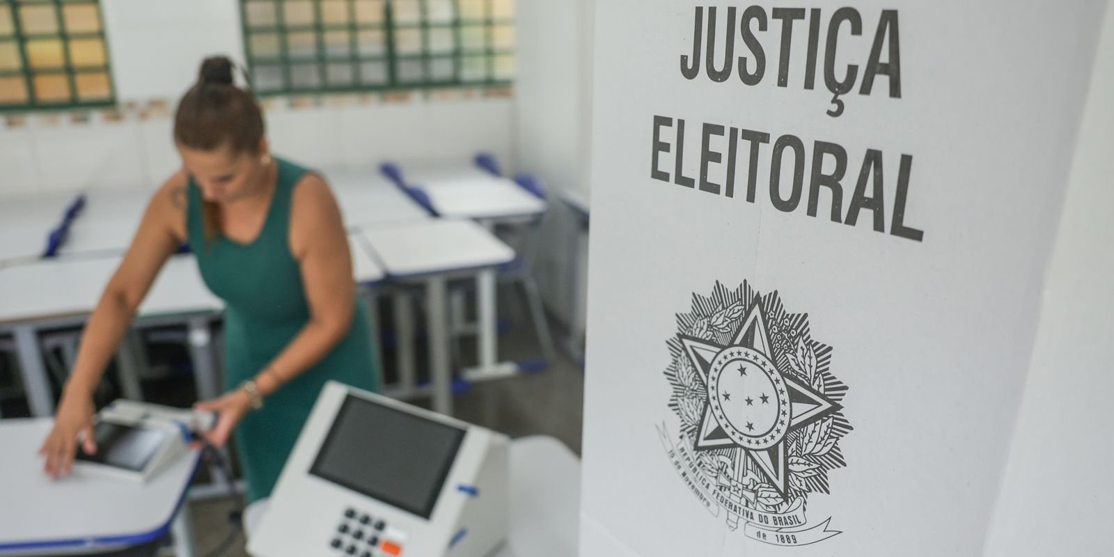 Eleições 2024: TSE Registra Substituições de Urnas Eletrônicas e Garante Fluidez do Pleito