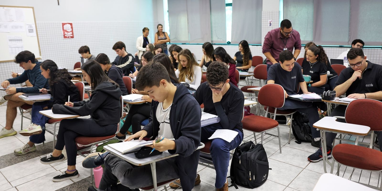 Fies 2023: Inscrições Gratuitas para Vagas Remanescentes Abrem Caminho para o Ensino Superior