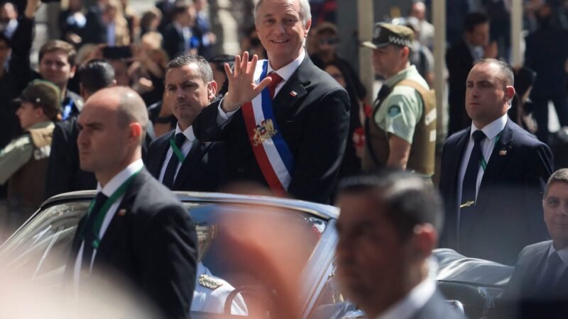 Chile em Retração: A Crise Econômica Desafia o Governo Kast em Meio a Ajuste Fiscal