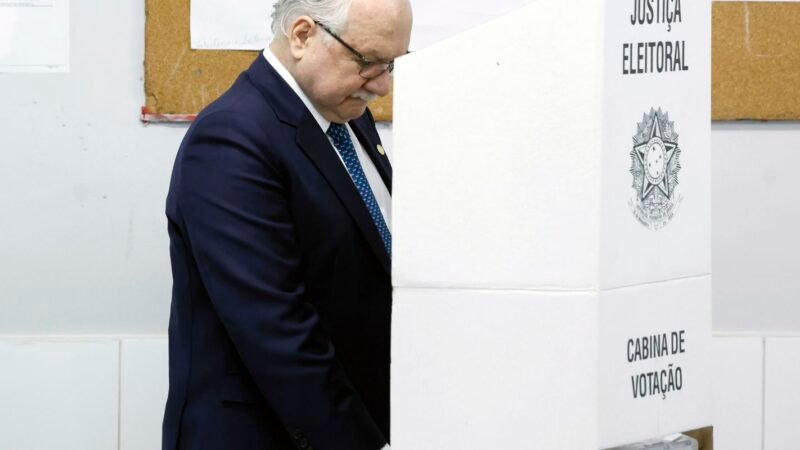 A Voz da Democracia: Fachin Reitera Necessidade de Respeito à Vontade das Urnas no Segundo Turno