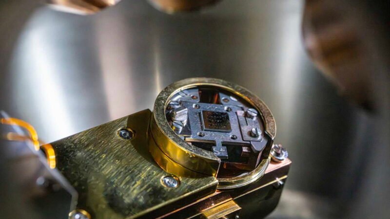 Descoberta Nanoscópica Abre Caminho para Computadores Quânticos Mais Confiáveis