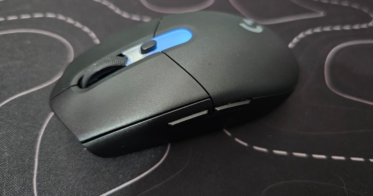 Logitech G305 X SUPERLIGHT: A Evolução Leve e Potente Redefine a Experiência Gamer no Brasil