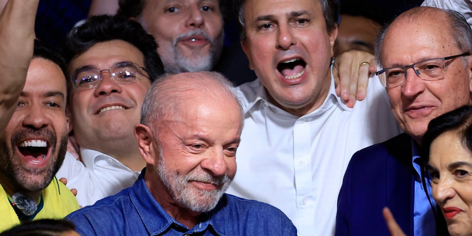 Vitória de Lula Impulsiona Onda de Reconhecimento e Esperança Regional na América Latina