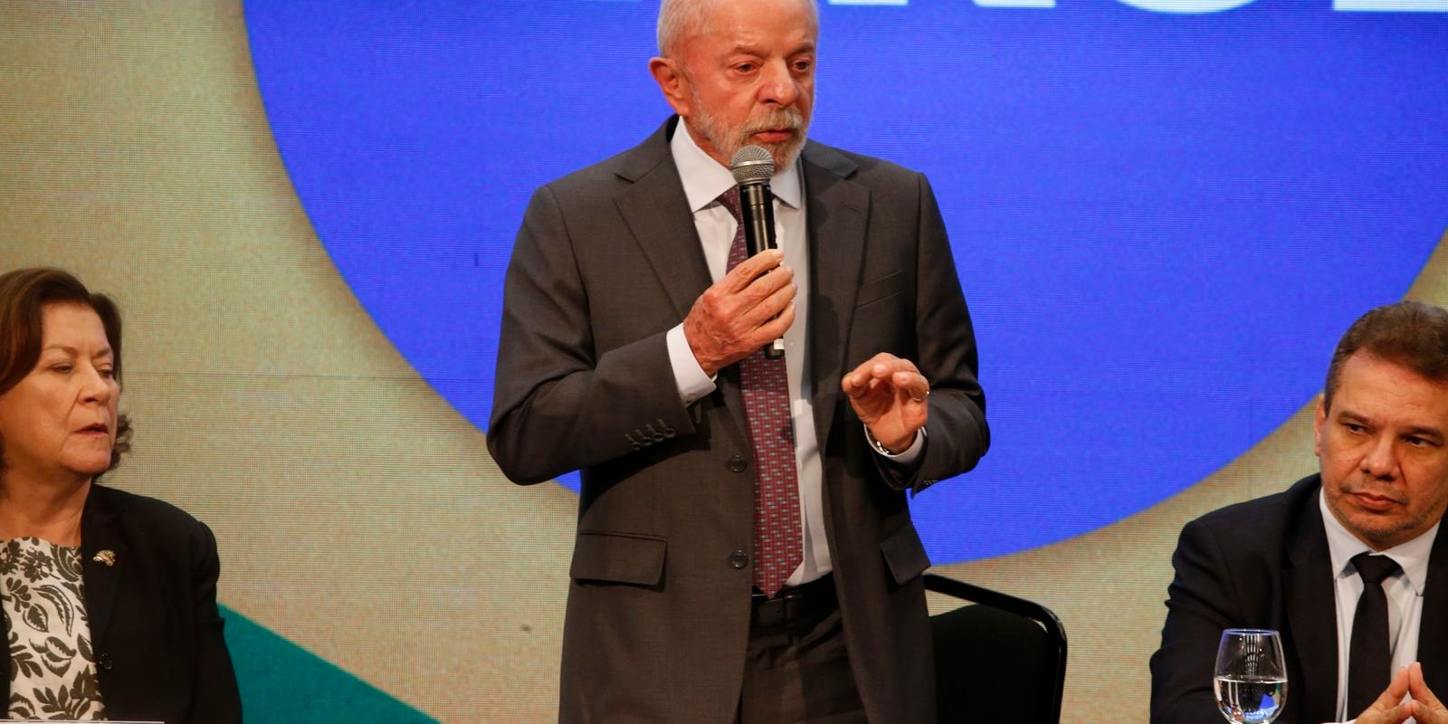 Governo Anuncia Amplo Pacote de Estímulo com Perdão de Dívidas e Novas Oportunidades para MEIs