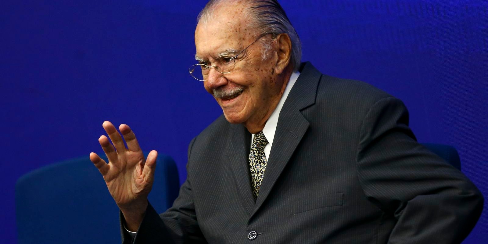 Ex-Presidente José Sarney Recebe Alta Hospitalar Após Cirurgia Abdominal